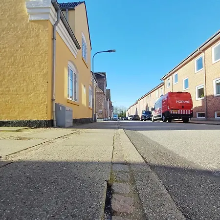 Appartement Budget 1 With Free Parking Nørresundby